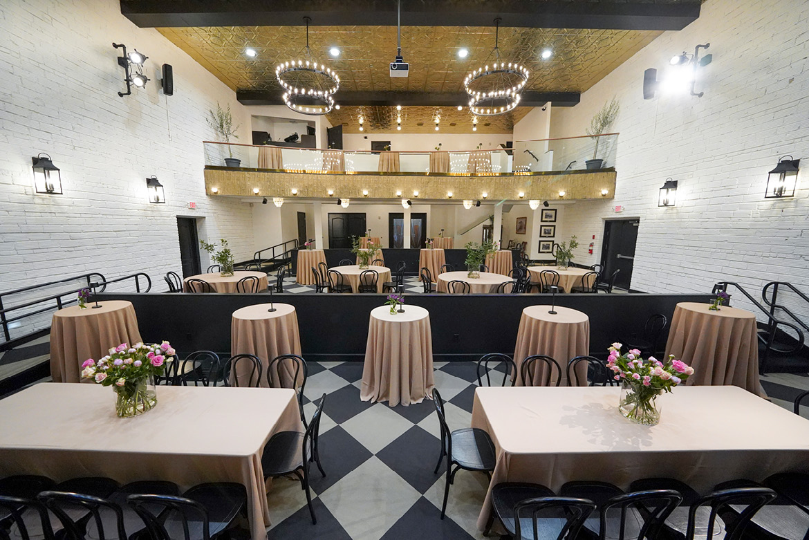 Living room with Tea Stain Valspar Color and Gilded Linen